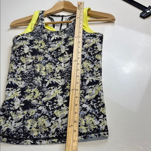 Lululemon Inspiration Tank II Crosscourt Petal Black Clarity Yellow - Picture 7 of 8